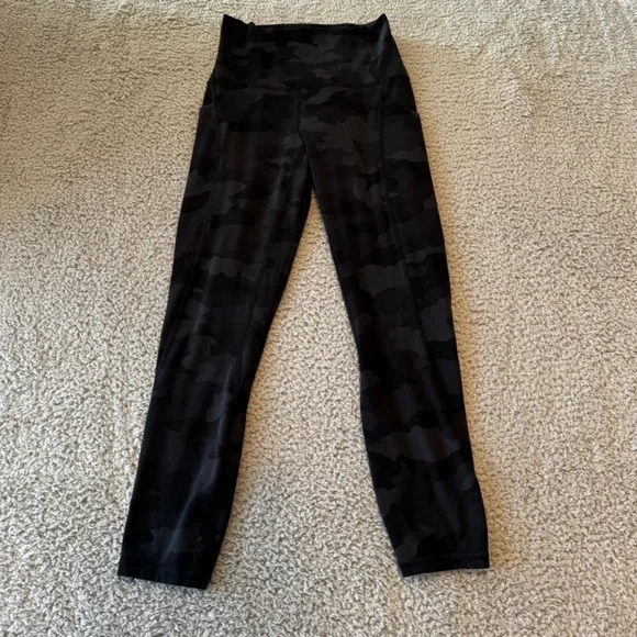 Lululemon Athletica align high rise crop with pockets 23” heritage 365 - Picture 1 of 7